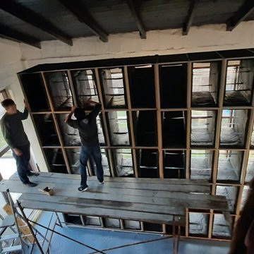 Шумоподавляющий шкаф для майнер-фермы